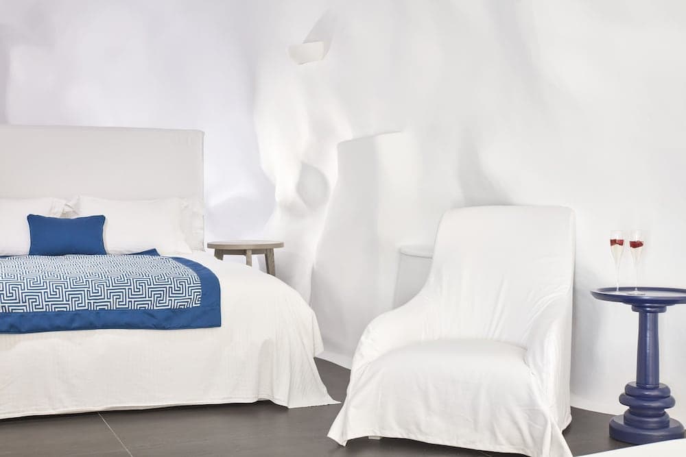 Katikies Chromata Santorini - The Leading Hotels of the World
