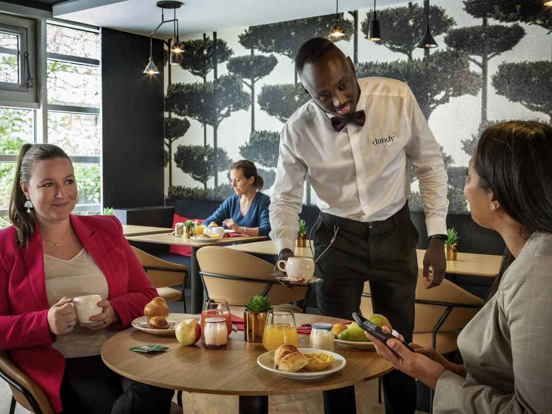 Novotel Suites Paris CDG Airport Villepinte