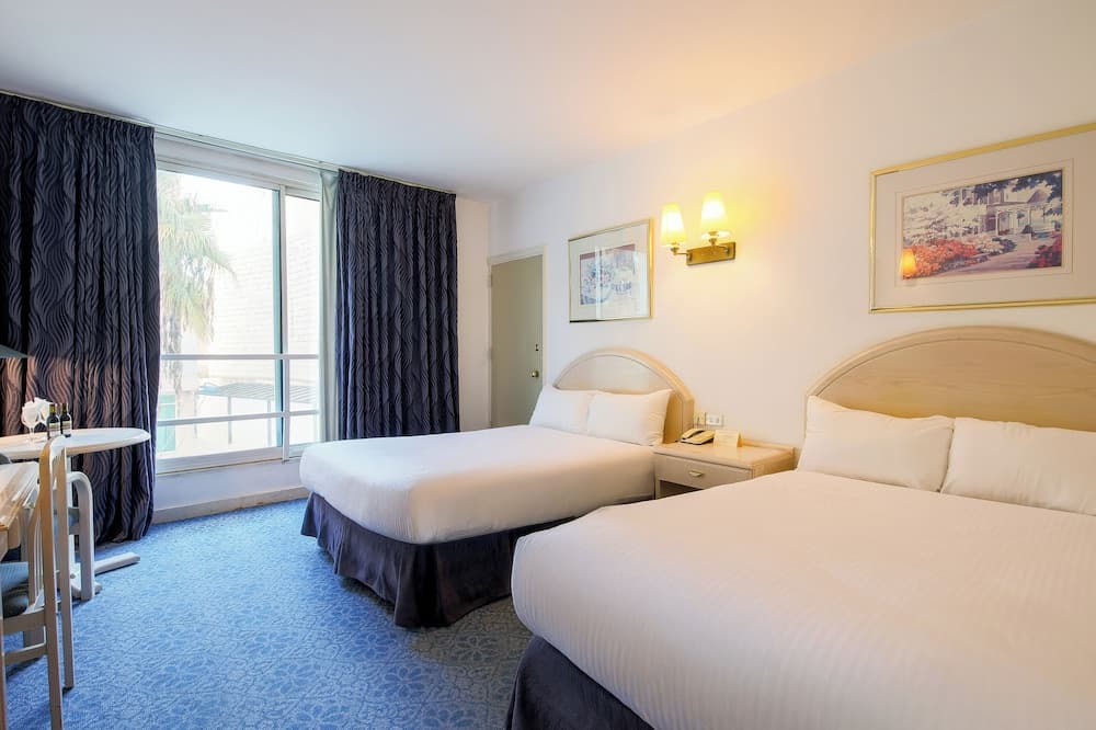 Petra Palace Hotel