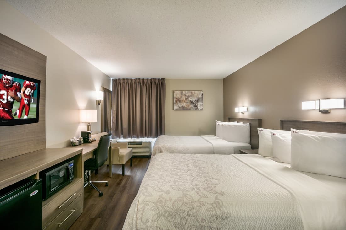 Red Roof Inn PLUS+ Boston - Logan