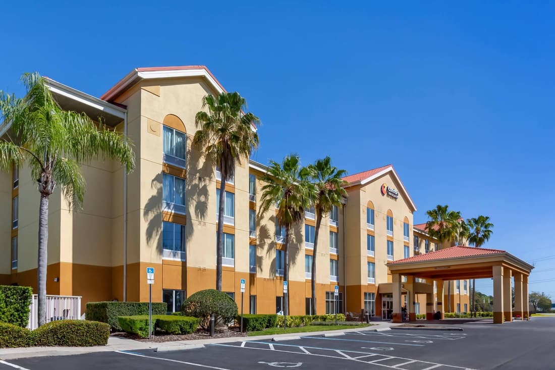 Comfort Inn & Suites Orlando North