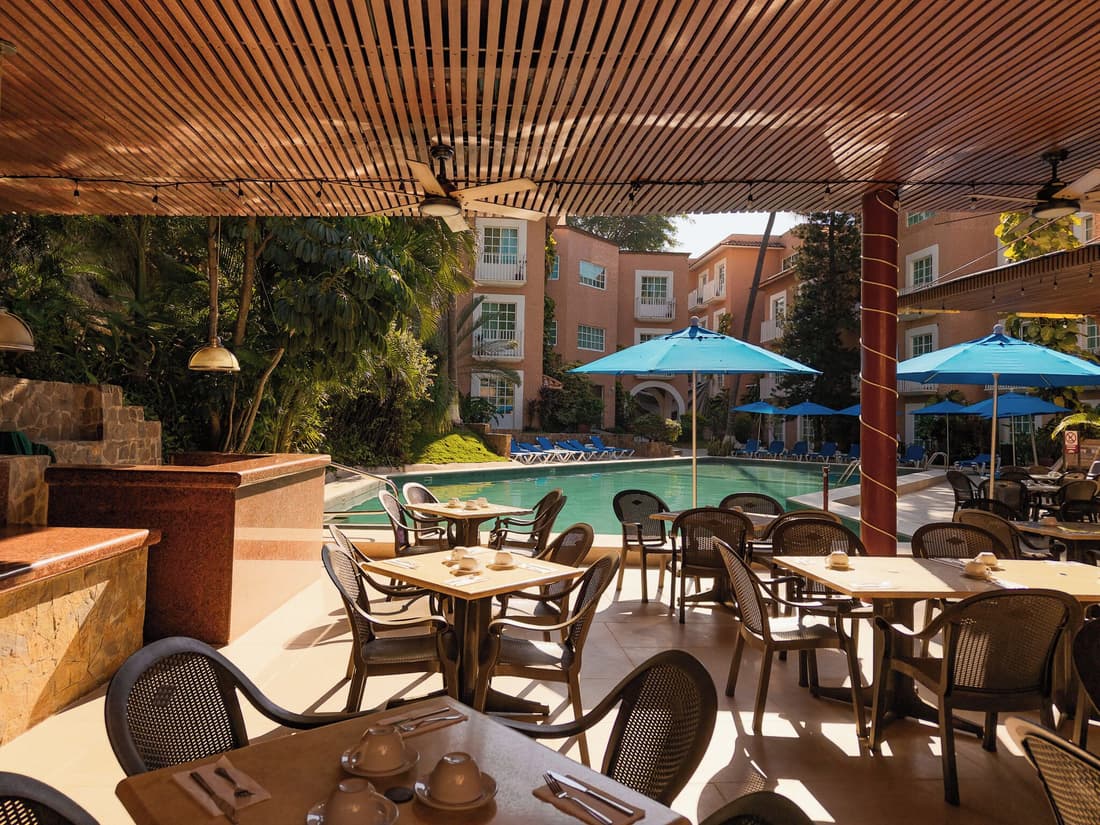 Hotel Castillo Huatulco & Beach Club