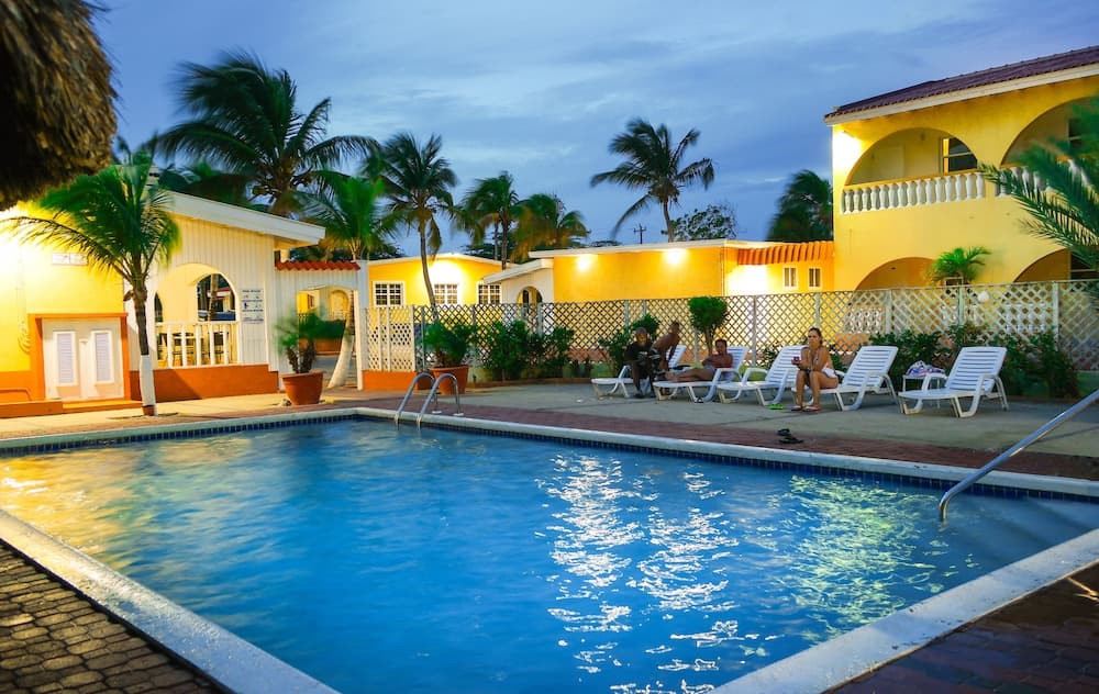 Coconut Inn