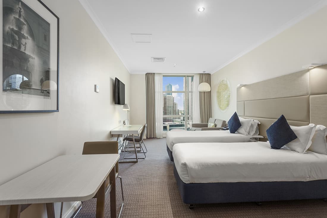 Clarion Suites Gateway