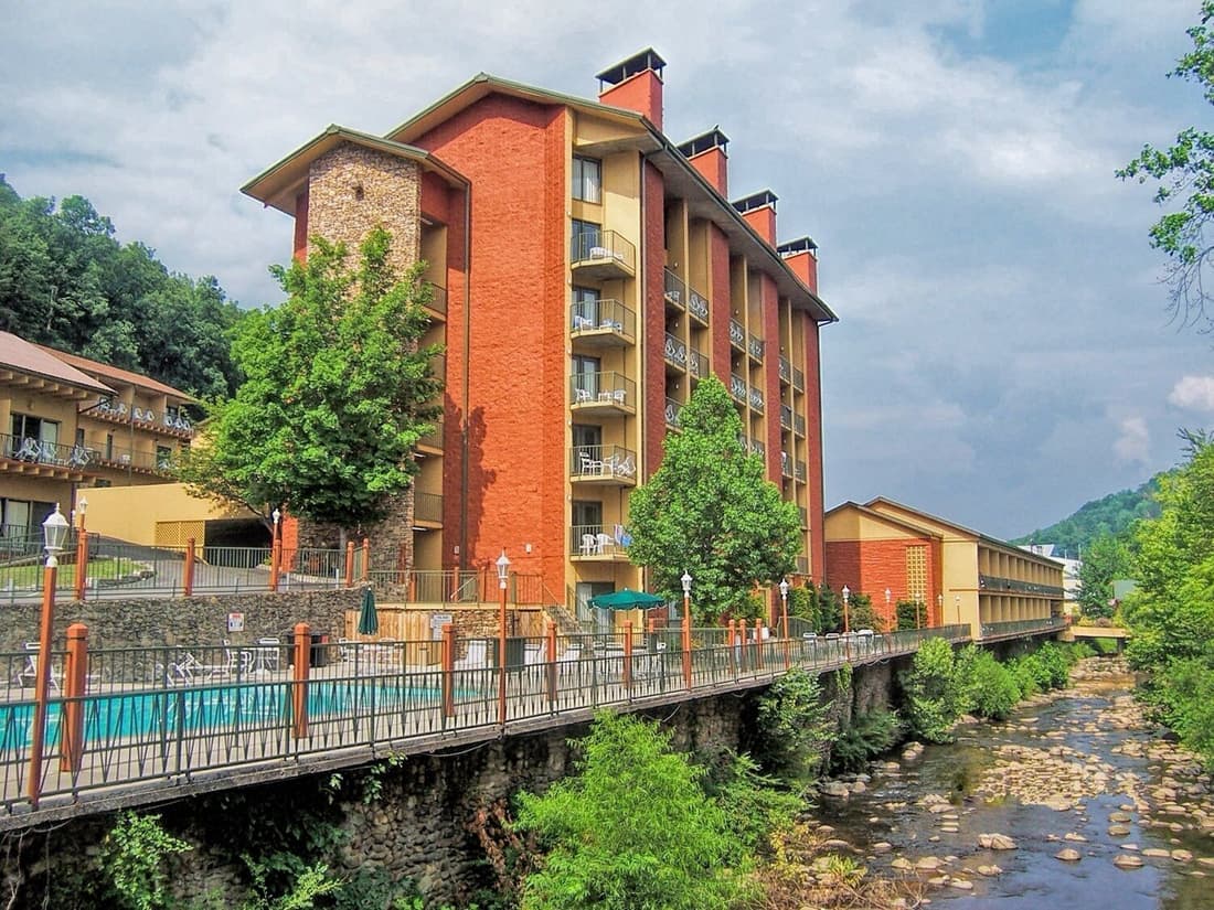River Terrace Resort & Convention Center
