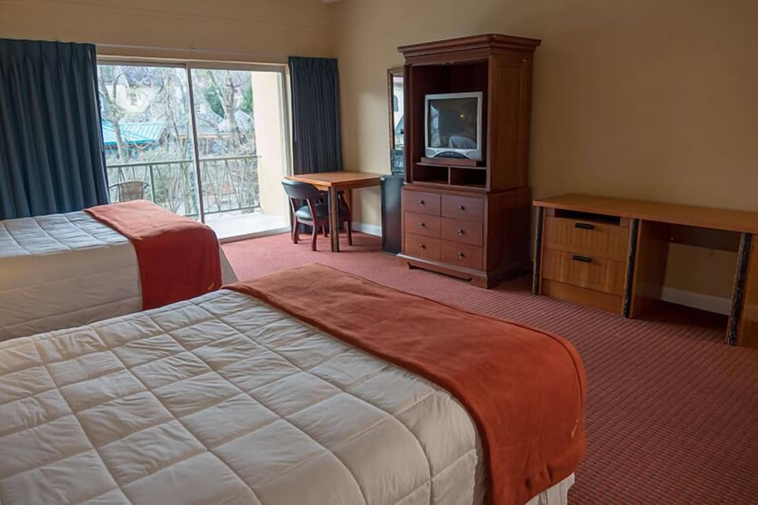 River Terrace Resort & Convention Center