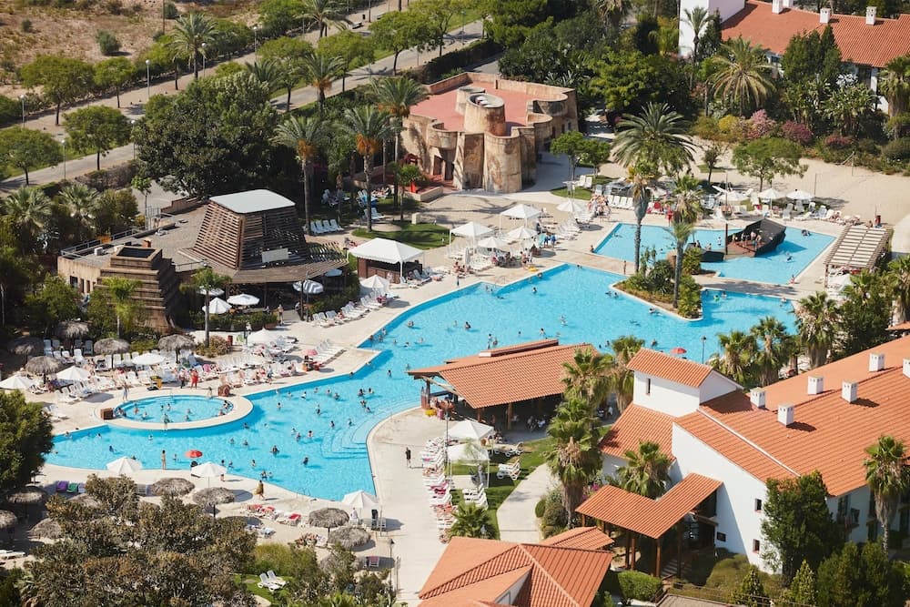 PortAventura Hotel El Paso - Includes unlimited access to PortAventura Park & 1 day access to Ferrari Land