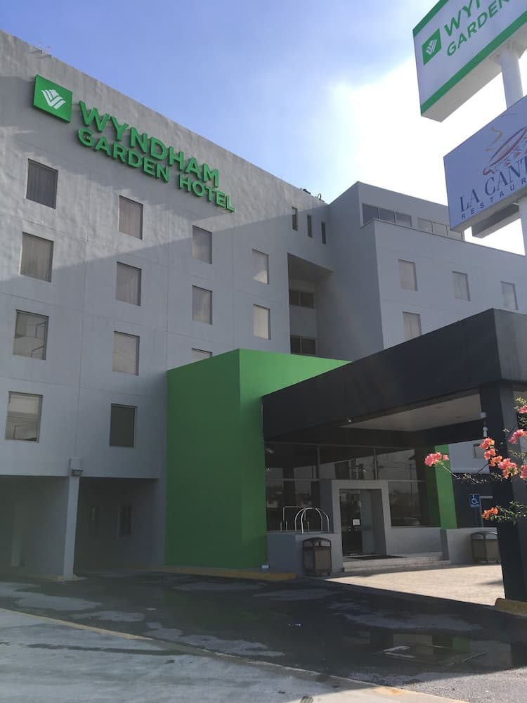 Wyndham Garden Monterrey Valle Real
