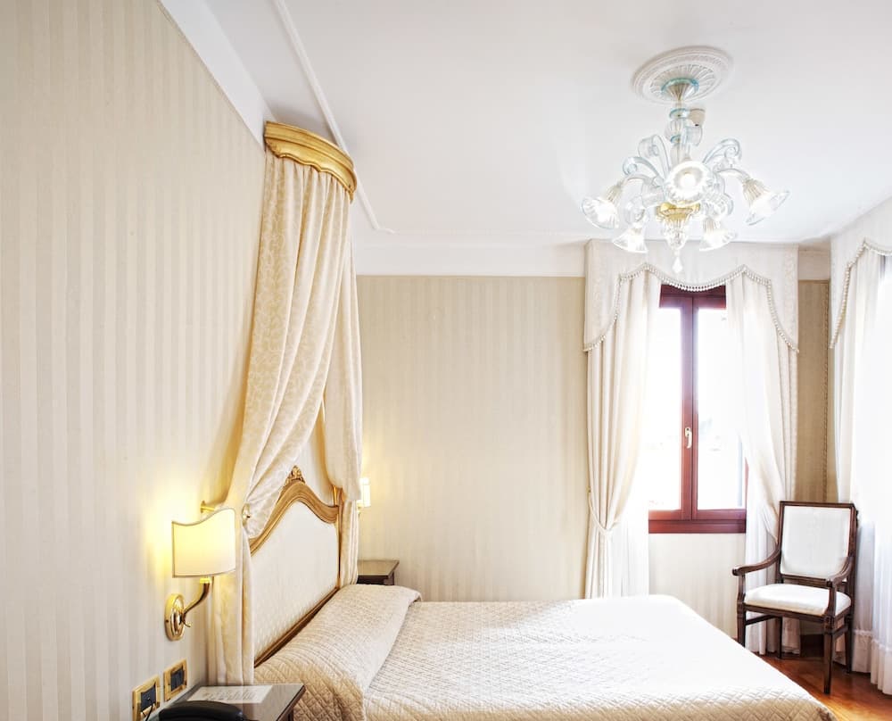 Hotel Ca' d'Oro | WENICE Deep Culture