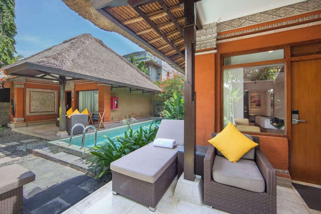 Legian Beach Hotel