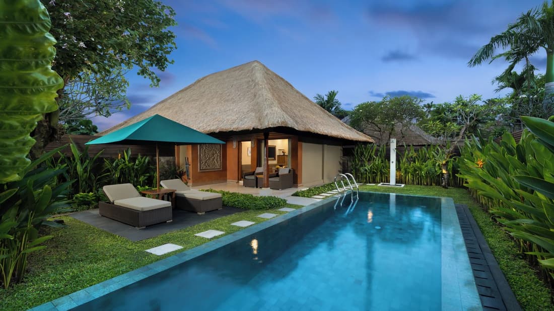 Legian Beach Hotel