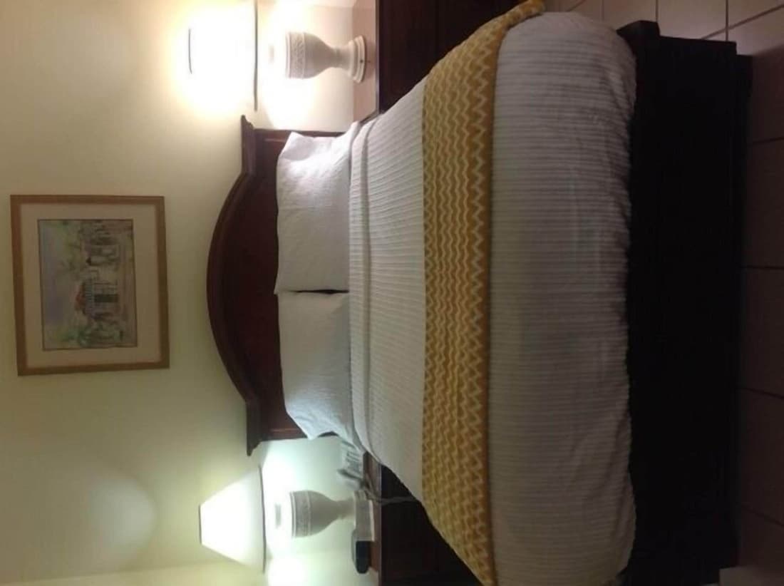 Micro Hotel Condo Suites