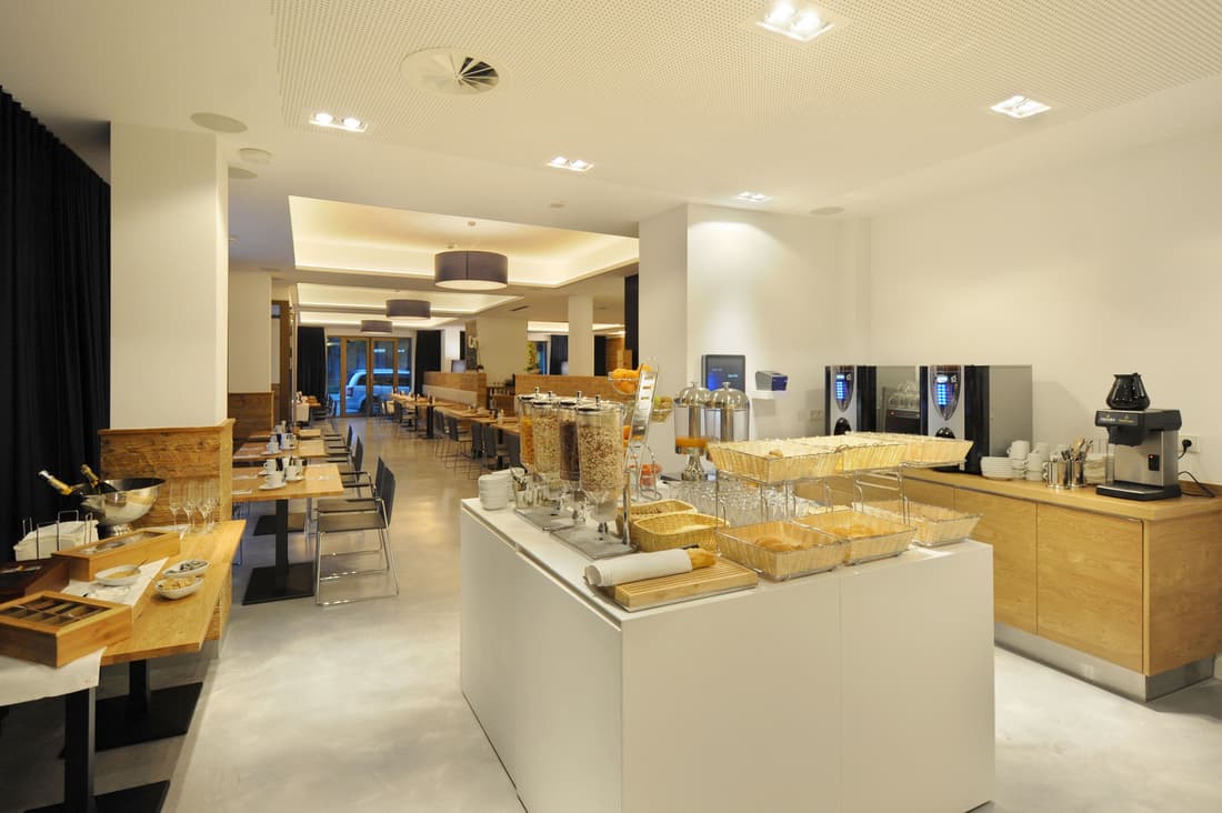 Bayer 89 Vi Vadi Hotel