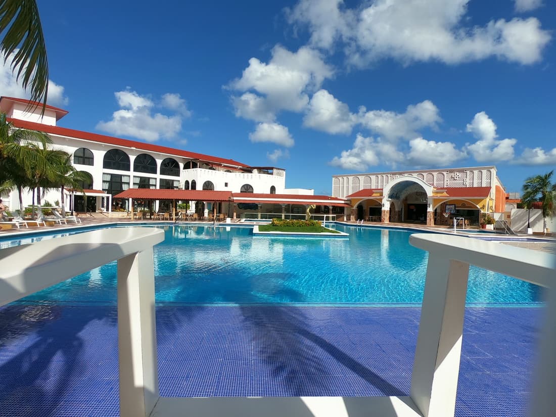 Cozumel Hotel & Resort - All Inclusive