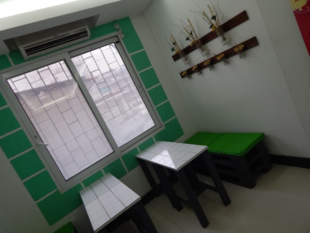 MozGuest Residence