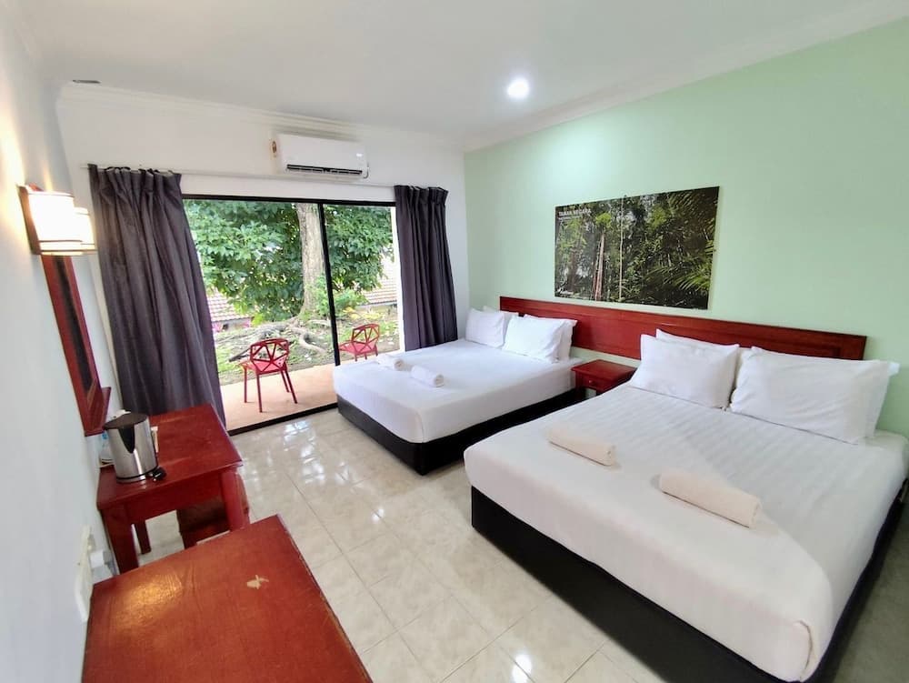 Xcape Resort at Taman Negara