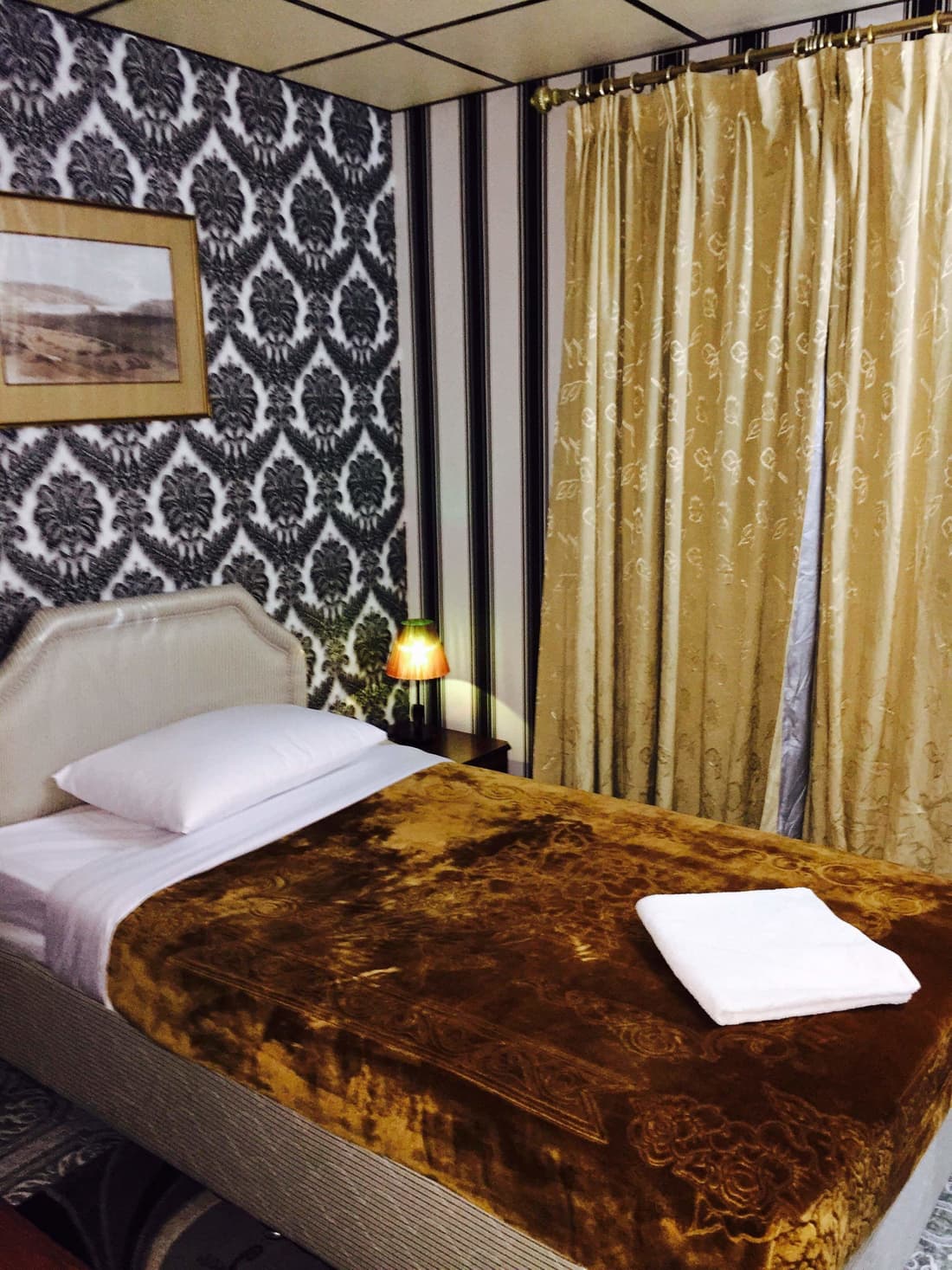West Hotel
