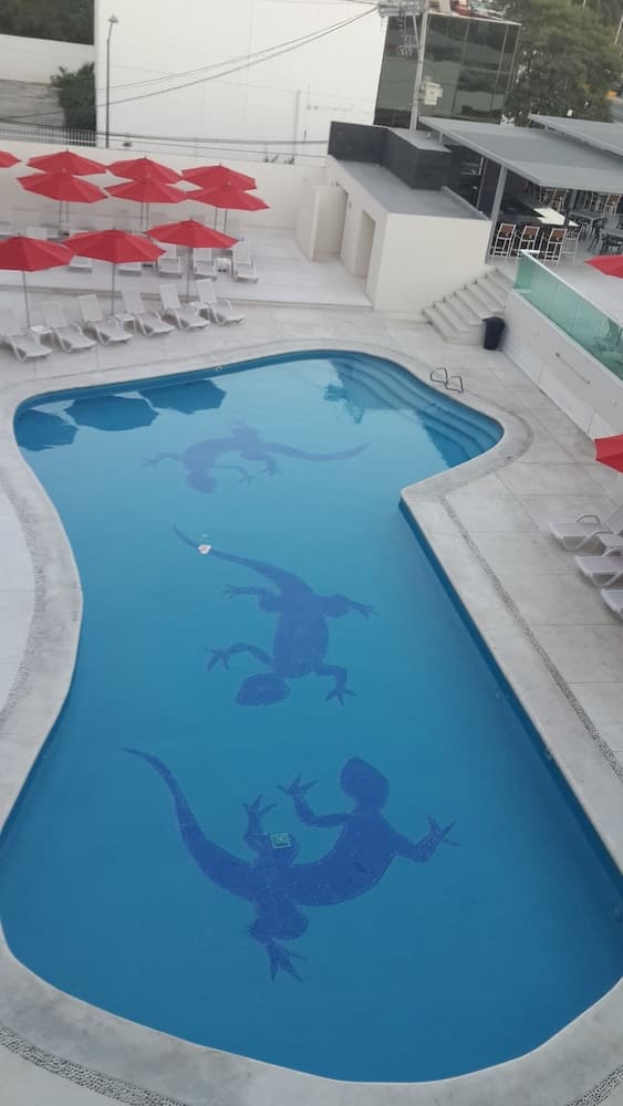 We Hotel Acapulco