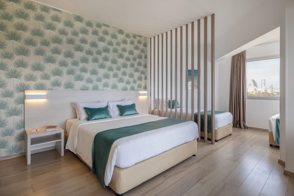 Harmony Bay Hotel