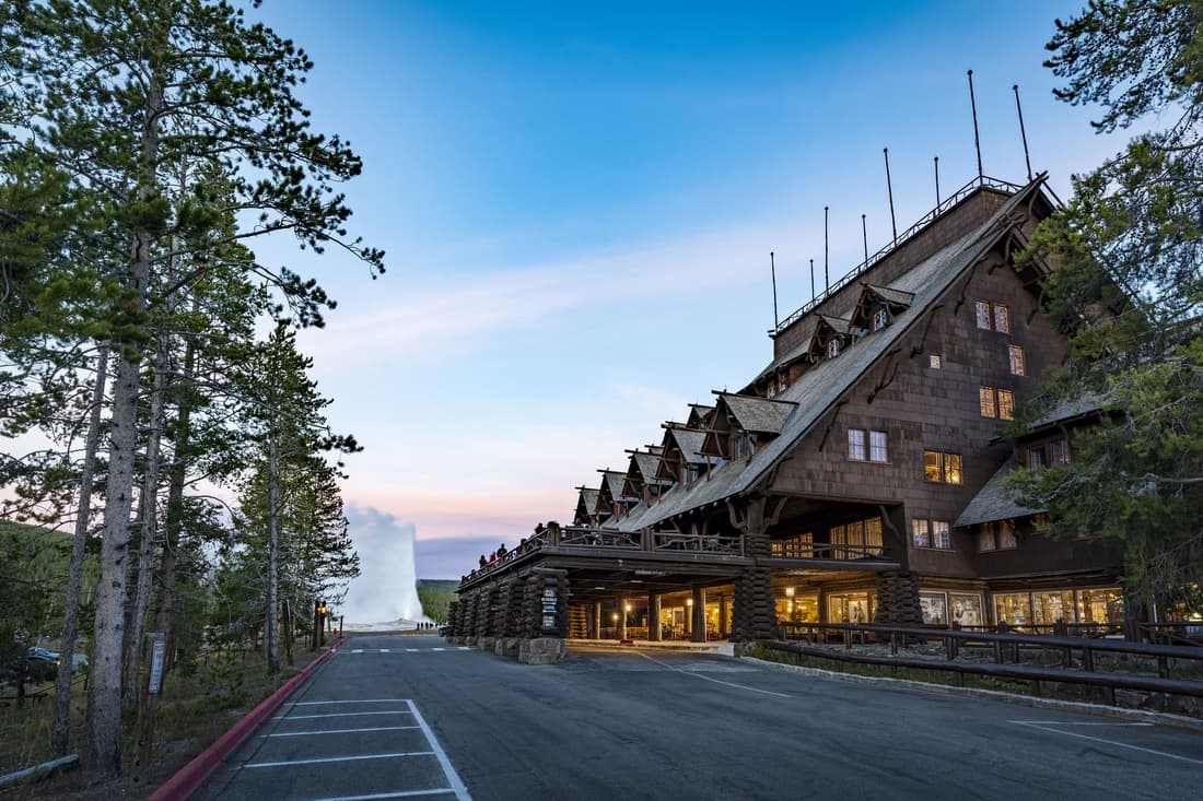 Old Faithful Inn - Inside the Park