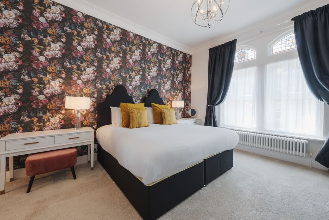 Florence House Hotel & Restaurant