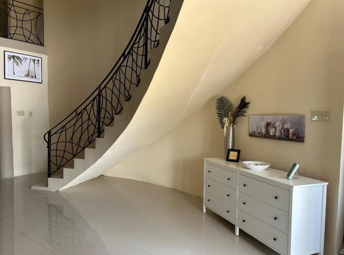 3-bed Sea View House in Priory St Ann