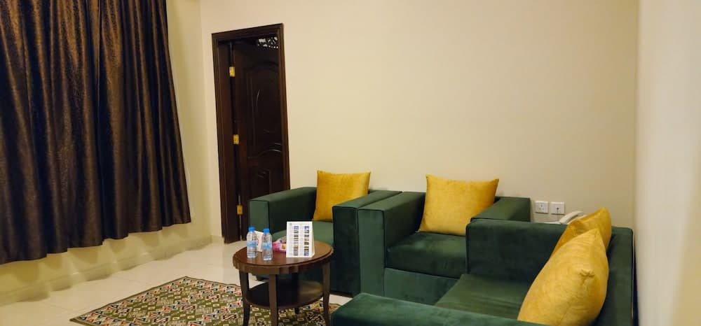 Beat salsbil hotel