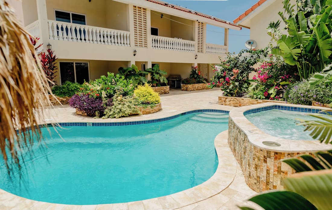 Cozy 1-bedroom-apartment 2 km From Eagle Beach