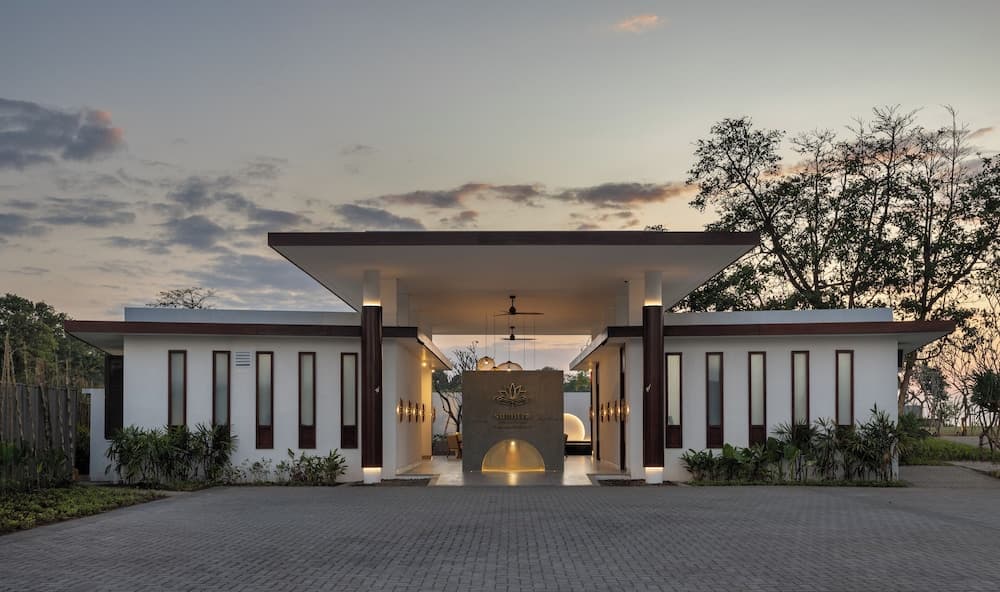 Sumitra Luxury Villas & Resort by Pramana