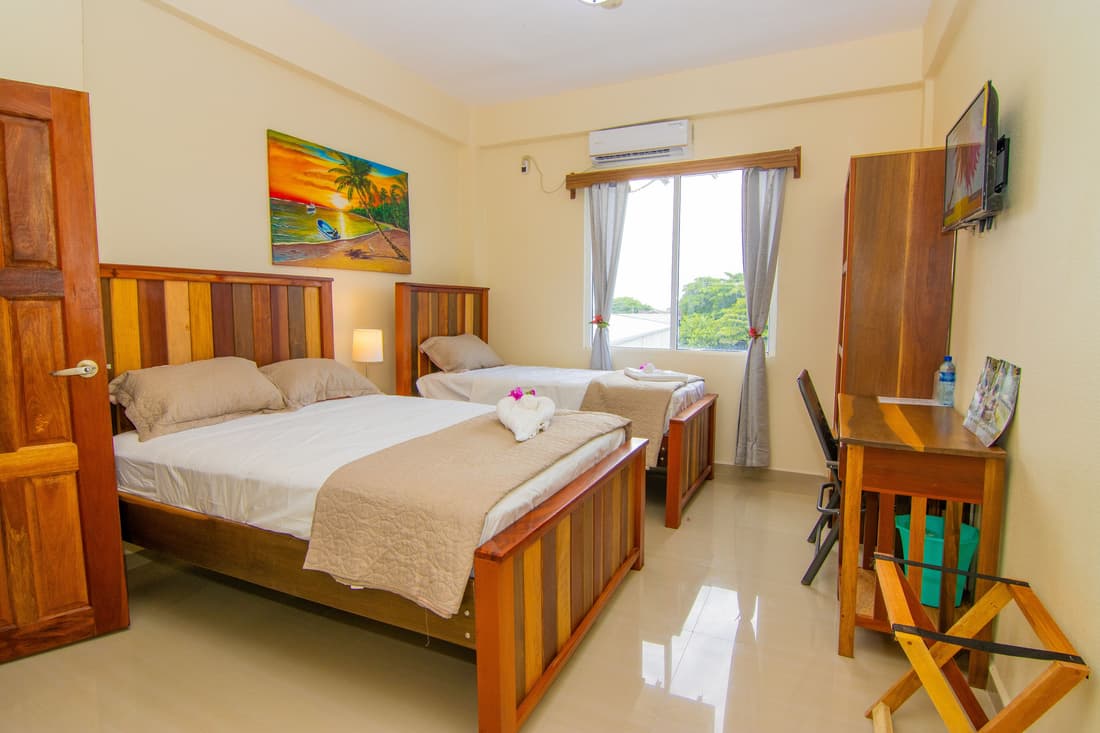 Tropical Palace Hotel