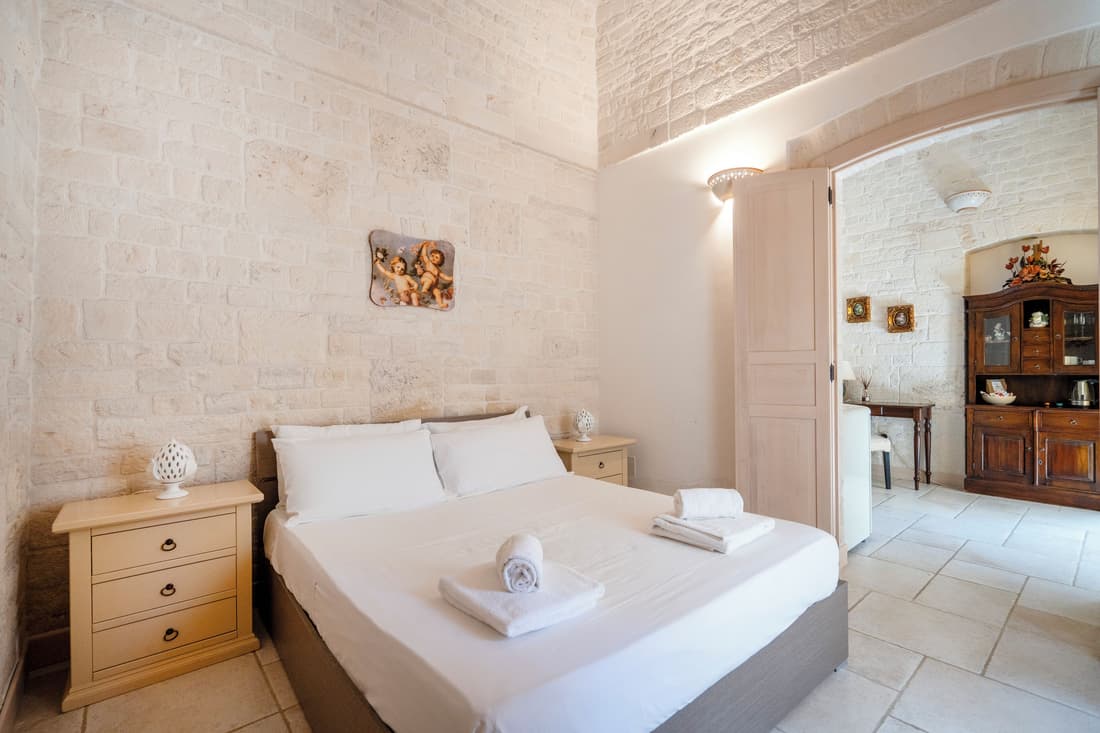 TRULLI CONTENTO ROOMS E APARTMENTS