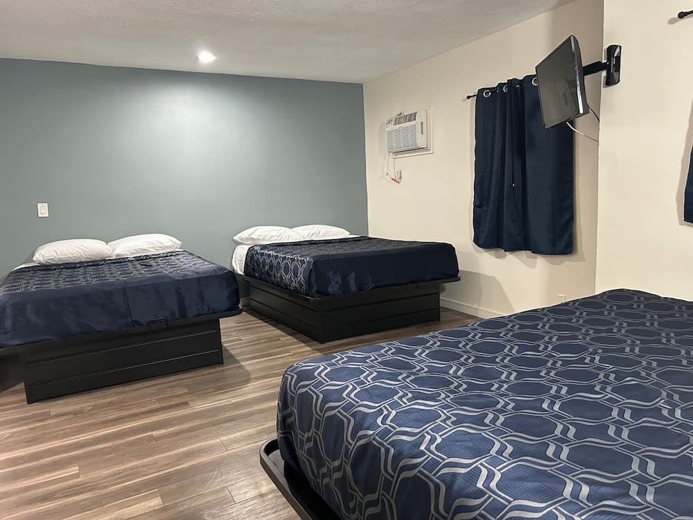 Budget Inn Hollywood