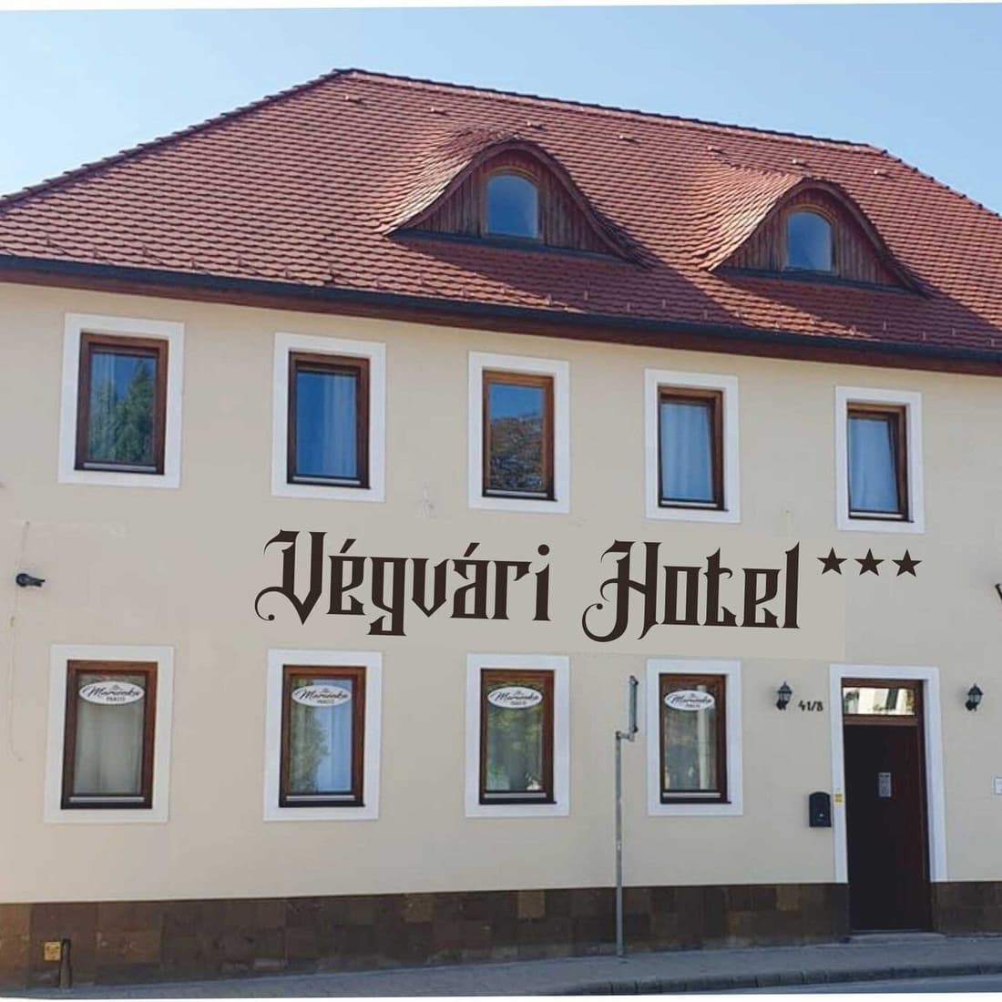Végvári Hotel Eger