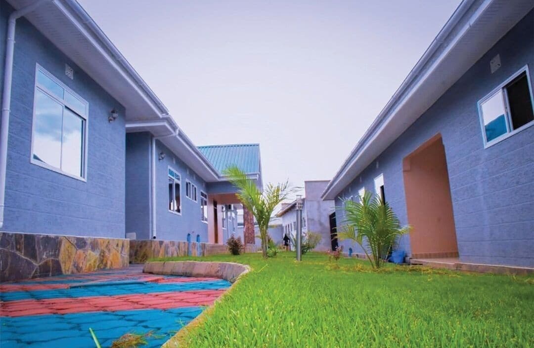 Briston Hotel - Serengeti