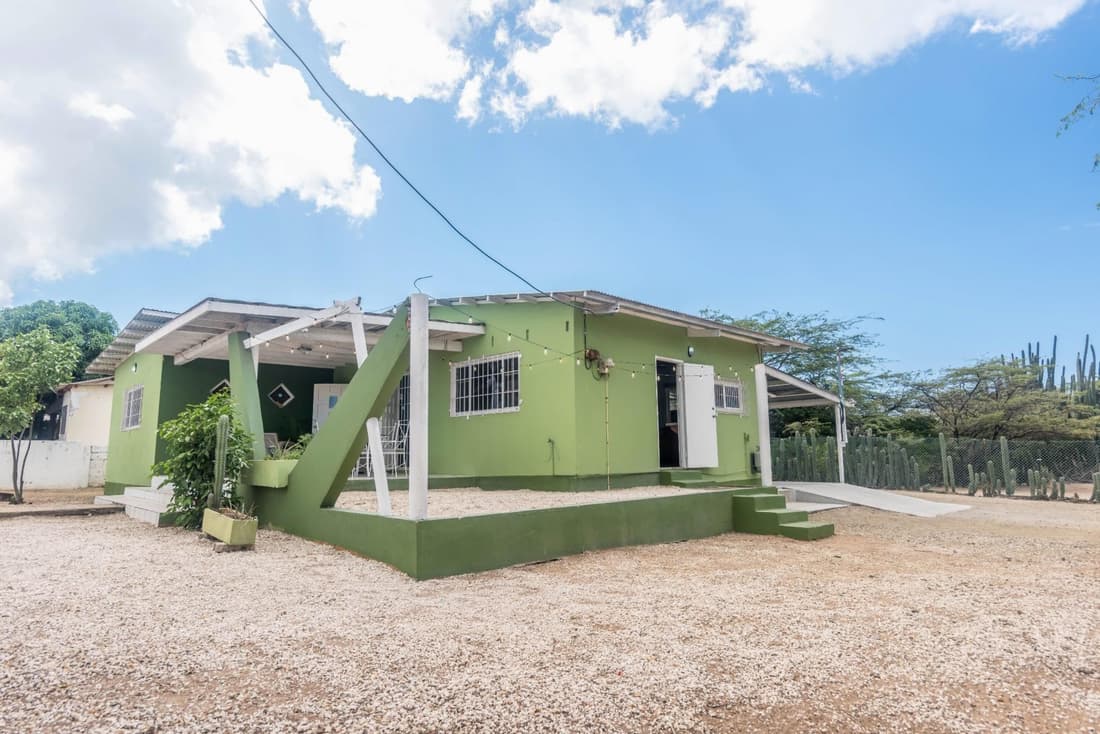 Aruban Home Close to Beach