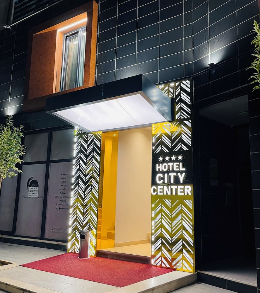 CITY CENTER HOTEL