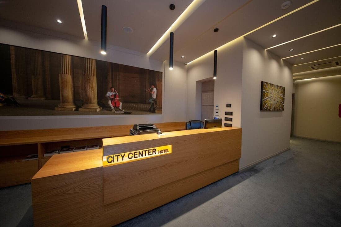 CITY CENTER HOTEL