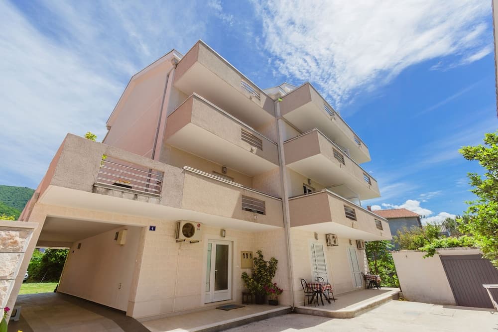 Rosic Apartments