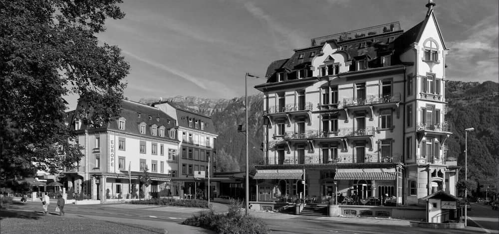 Carlton-Europe Vintage Adults Hotel