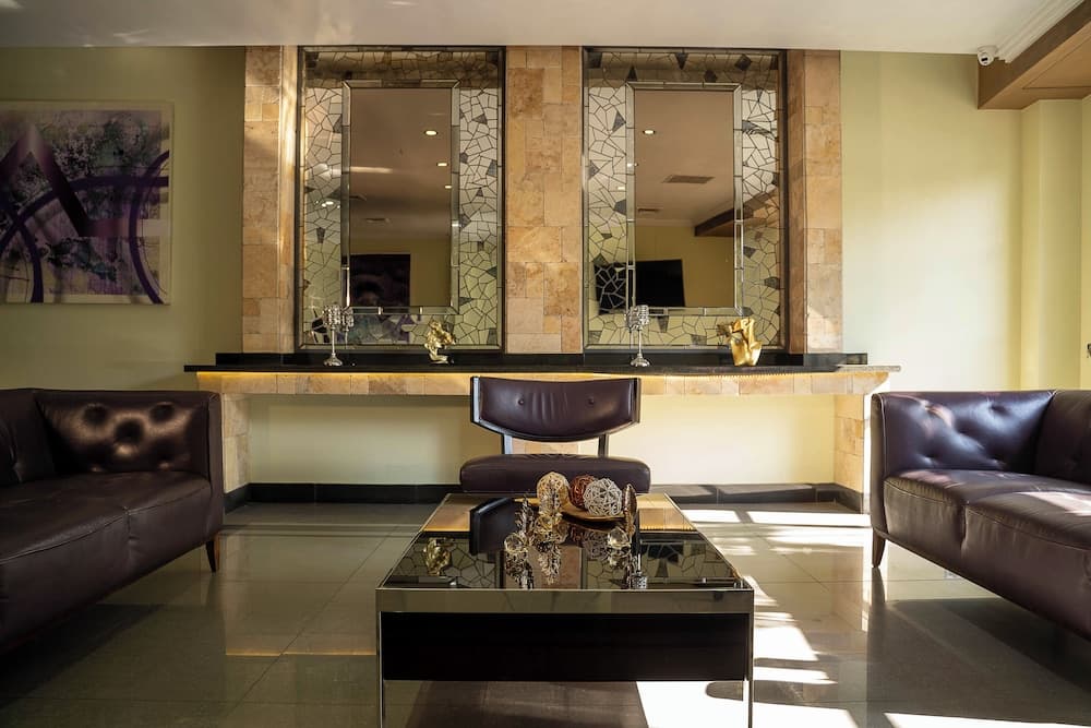 Hotel Infinity Park Santiago