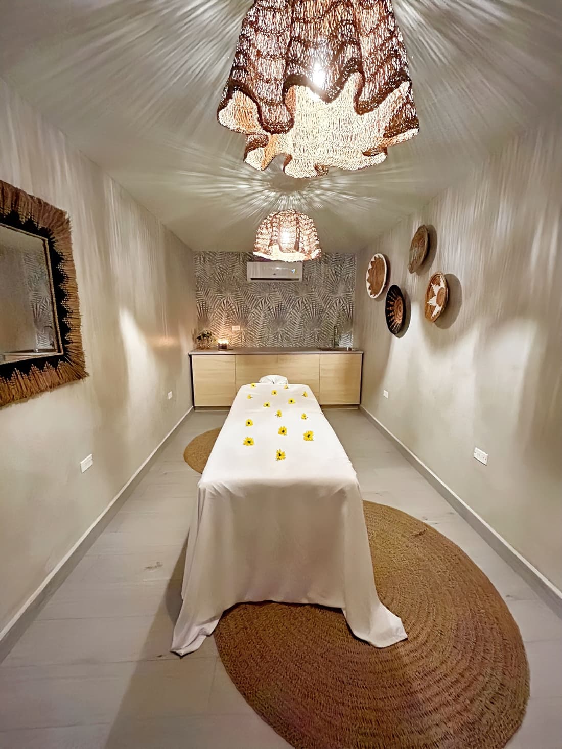 Bali Hotel Adults Only Isla Verde, a Trademark by Wyndham