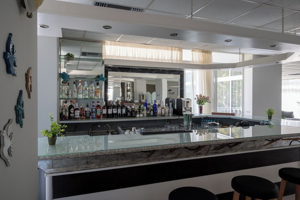 Ayit Hotel