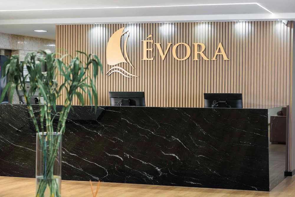 HOTEL ÉVORA By Rede Sagres