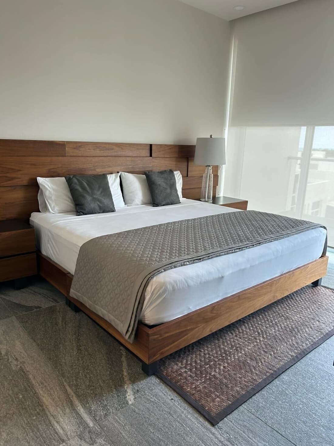 Exclusive Apartment with rooftop pool