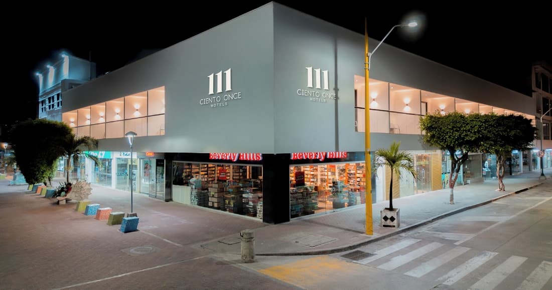 Hotels 111