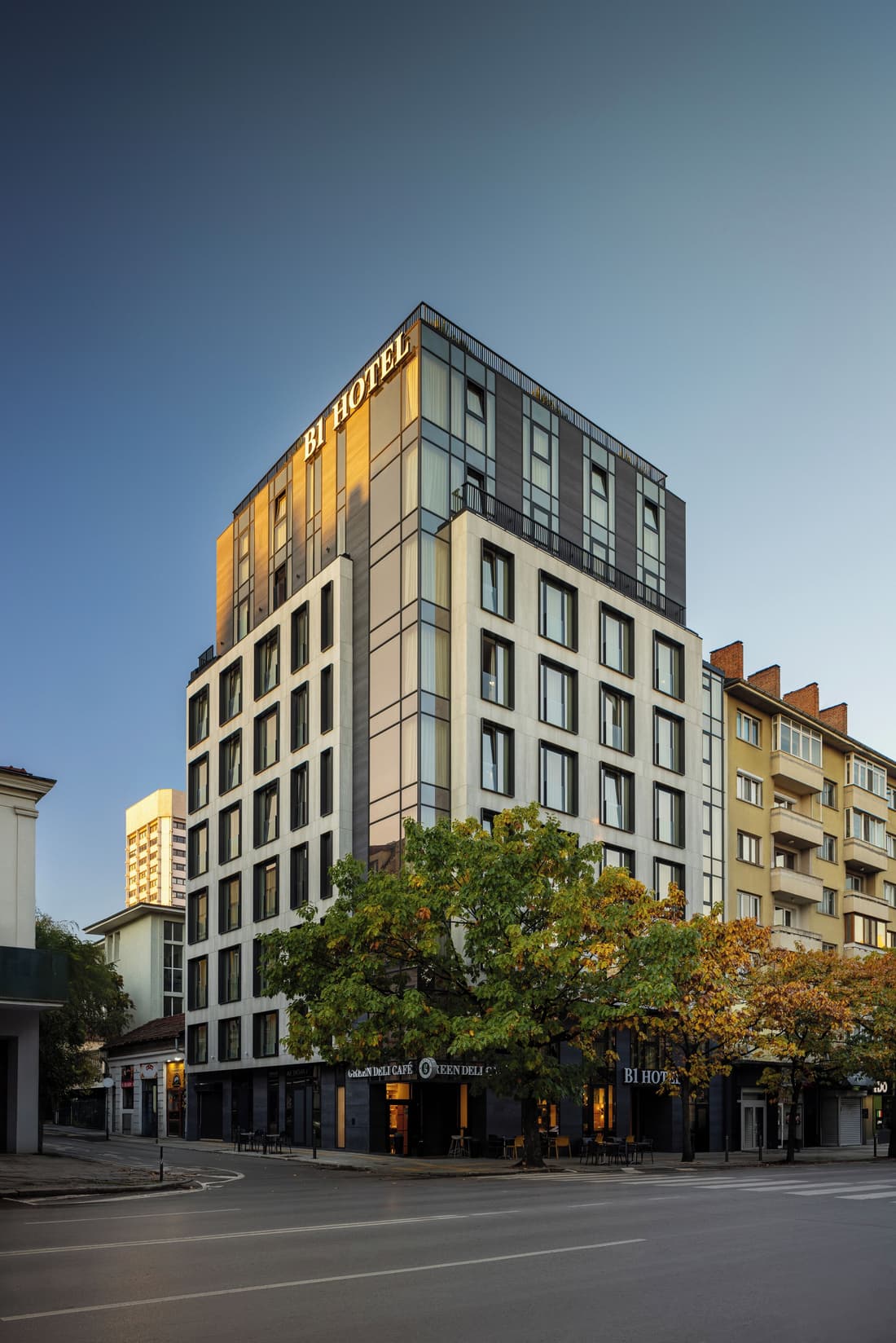 B1 Downtown Hotel