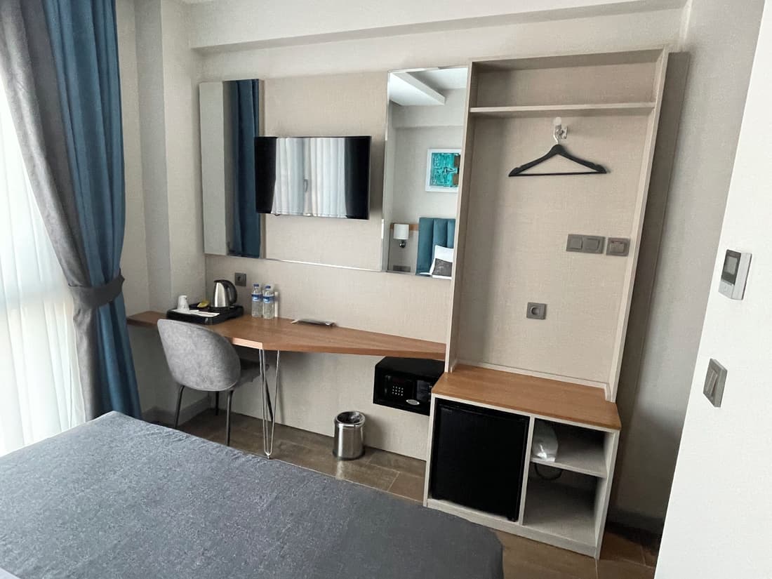Mithras Hotel