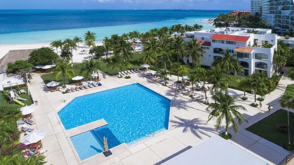 Fantastic family villa on the best beach