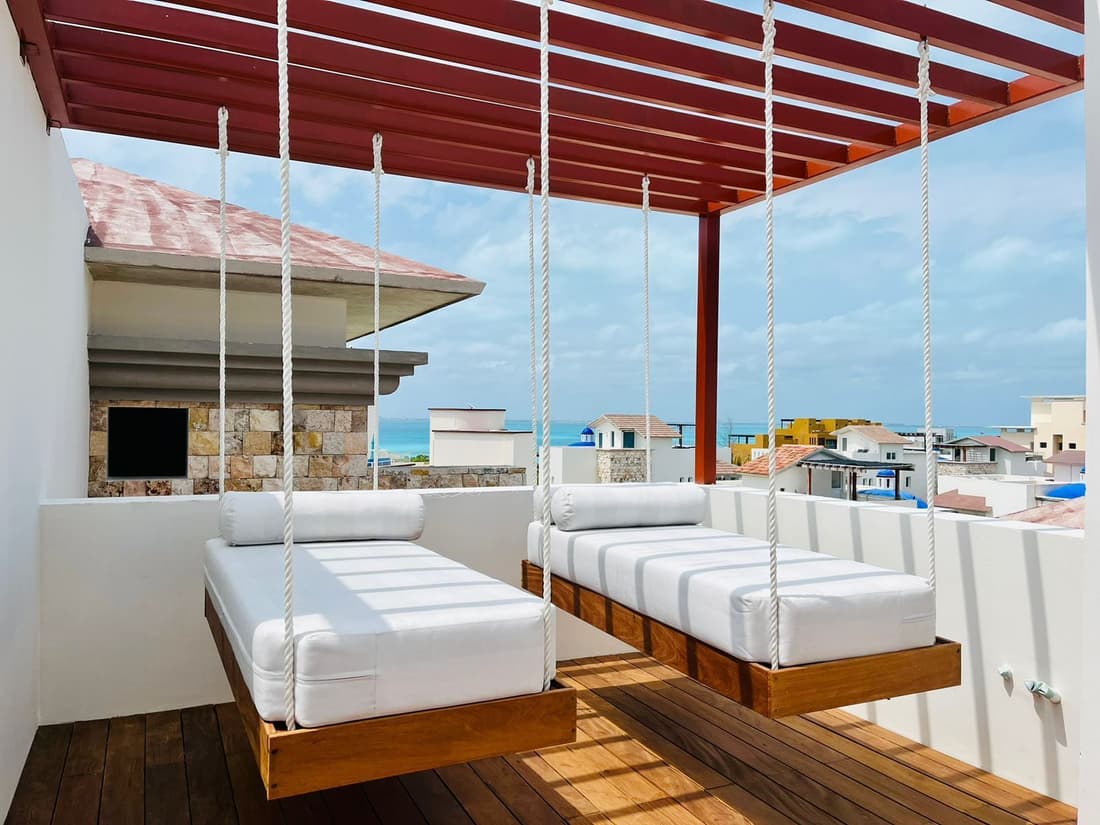 La Diosa Condos penthouse w plunge pool