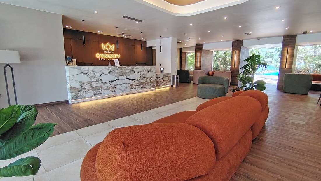 Hotel Margarita Dynasty